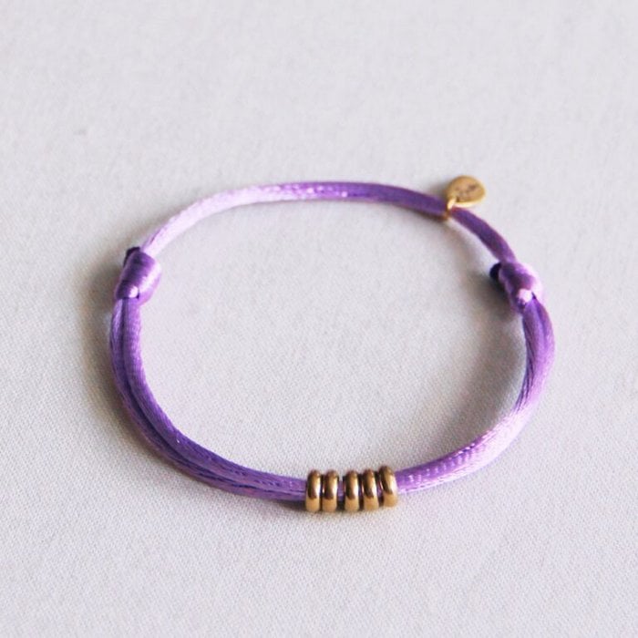 Satijnen armband met ringen