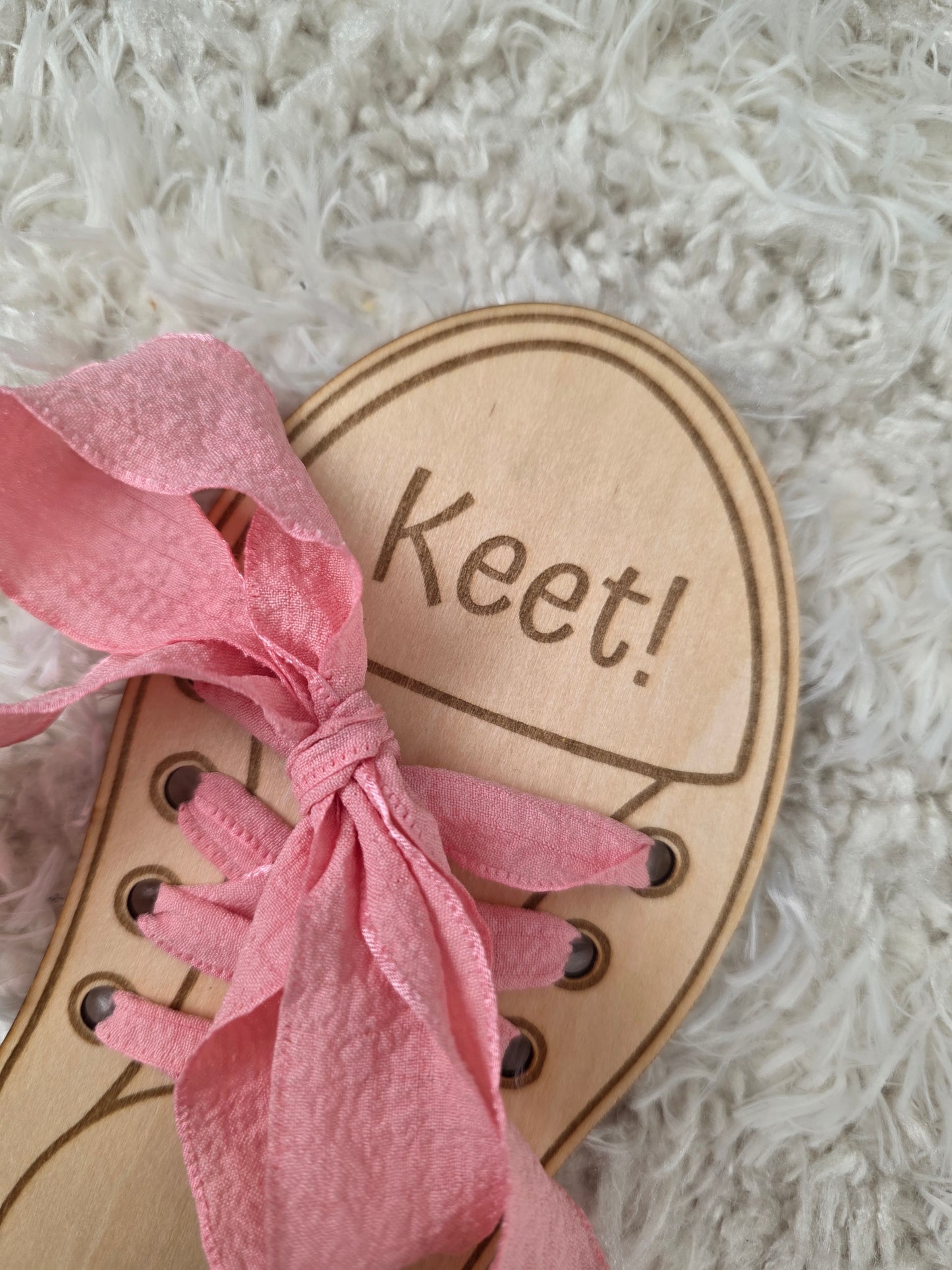 Leer-strikken schoentje